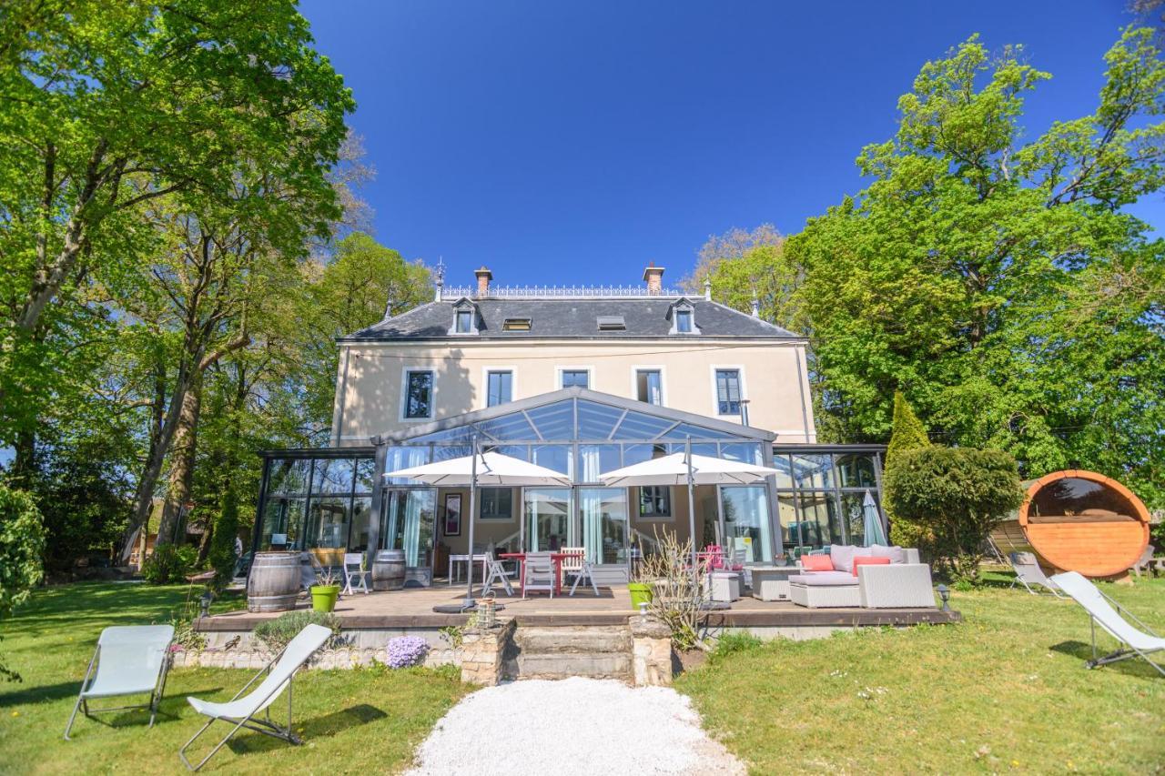 Chateau De La Villeneuve Gasthof Saint-Marcel (Saone-et-Loire)